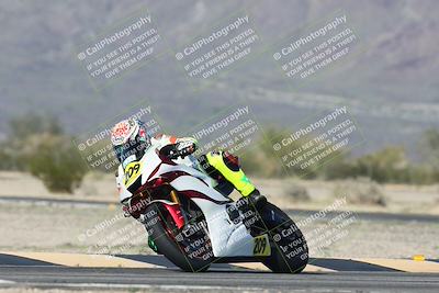 media/Jan-15-2026-Racers Edge (Thu) [[dfebeb70ab]]/2-A Group/Session 5 (Turn 5)/